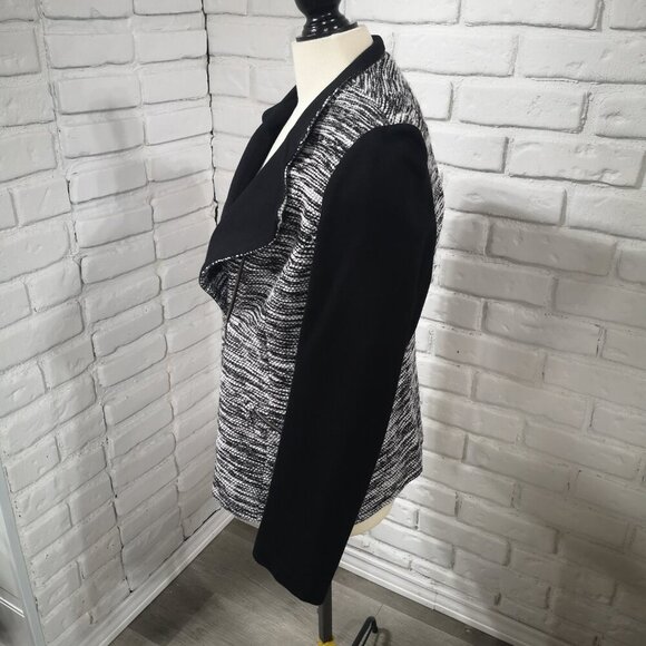 Conrad C Collection Ladies Size 10 Black & White Full Offset Zipper Lined Blazer - Picture 6 of 10